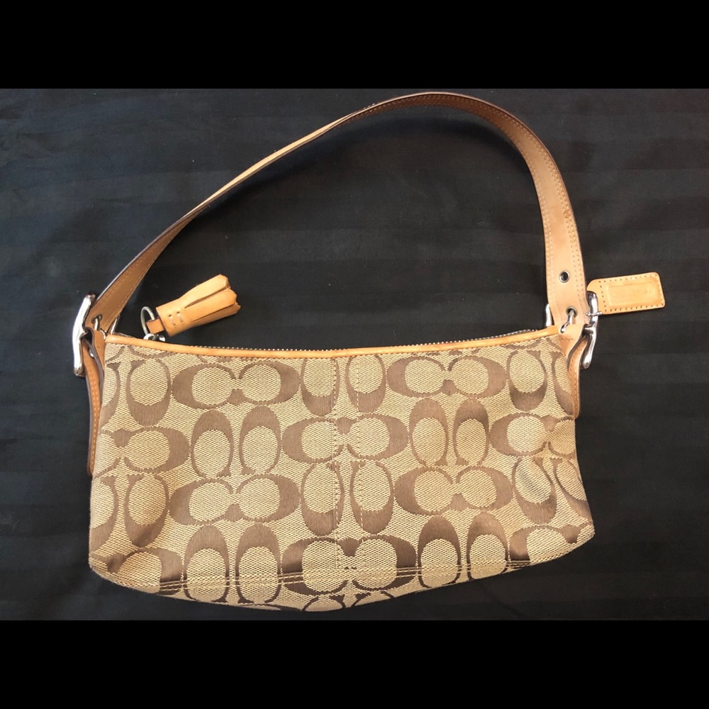Coach small khaki shoulder bag